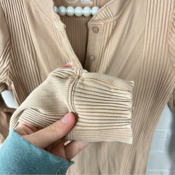 Aerie Road Trip Long Sleeve Henley Ribbed Shirt Size M - Picture 8 of 9